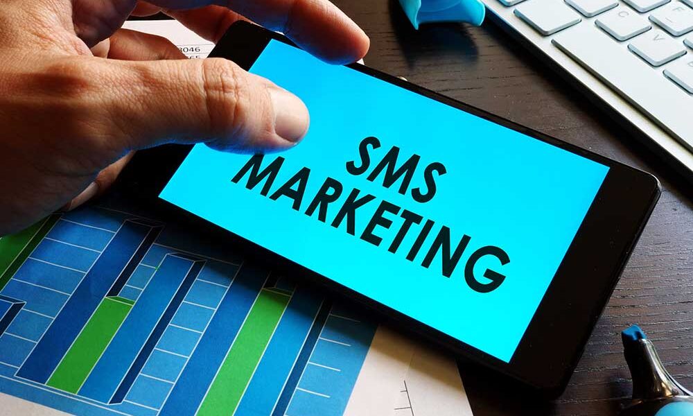 SMS Marketing: The Art of Direct and Impactful Customer Engagement